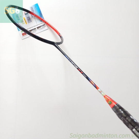 Vợt cầu lông Yonex Astrox 77 pro