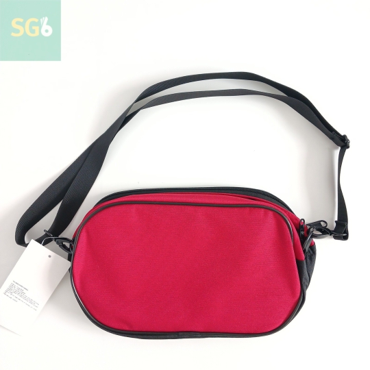 Túi đeo chéo Yonex 0439 (Black red) chính hãng
